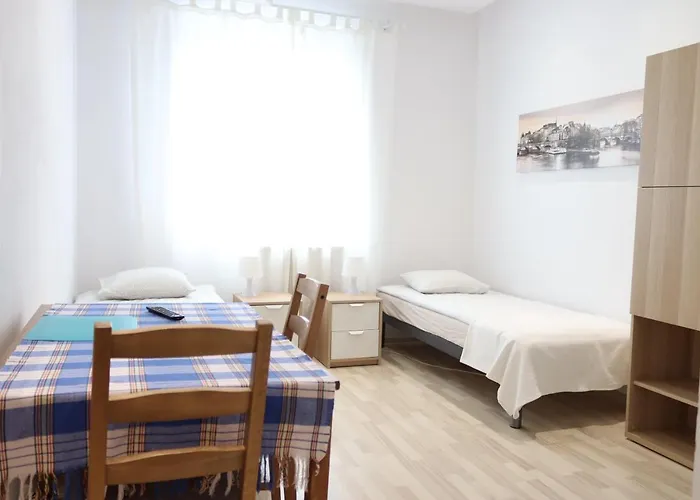 & Gym Hostel Breslau